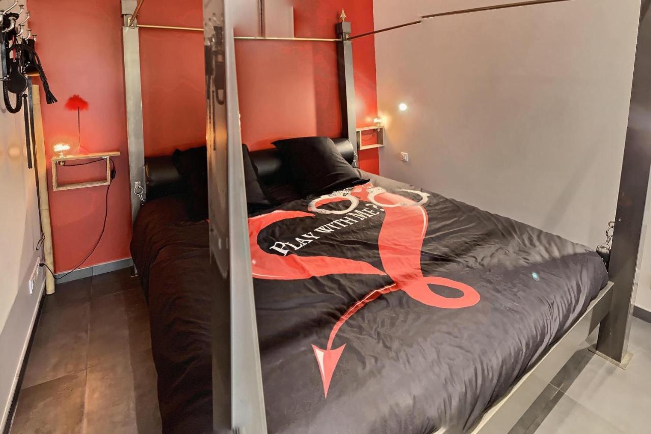 Le Donjon Villa Bdsm Port Nature Village Cap D'Agde Naturiste 외부 사진